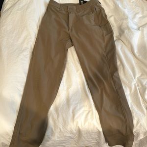 Lululemon size 29 commissioner pants